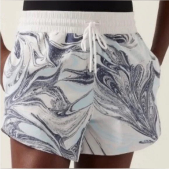 Athleta Pants - Athleta Crossroads Short Sumi Marble Light Blue S NWT